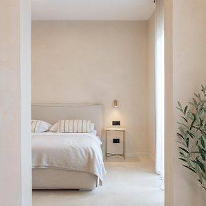 Lo͝Or Luxury Retreat
